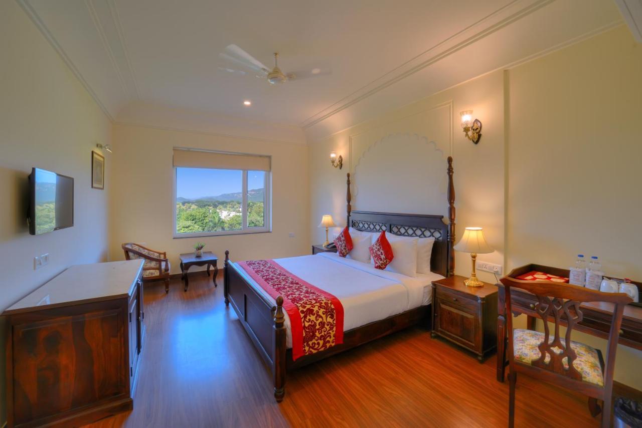 Welcomheritage Mount Valley Resort Ranthambore サワイ・マドプール エクステリア 写真