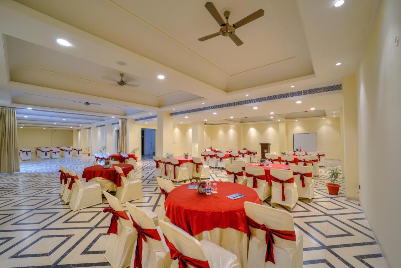 Welcomheritage Mount Valley Resort Ranthambore サワイ・マドプール エクステリア 写真