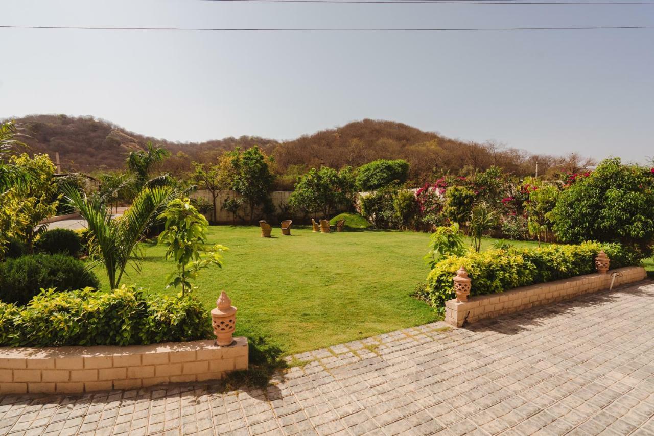 Welcomheritage Mount Valley Resort Ranthambore サワイ・マドプール エクステリア 写真